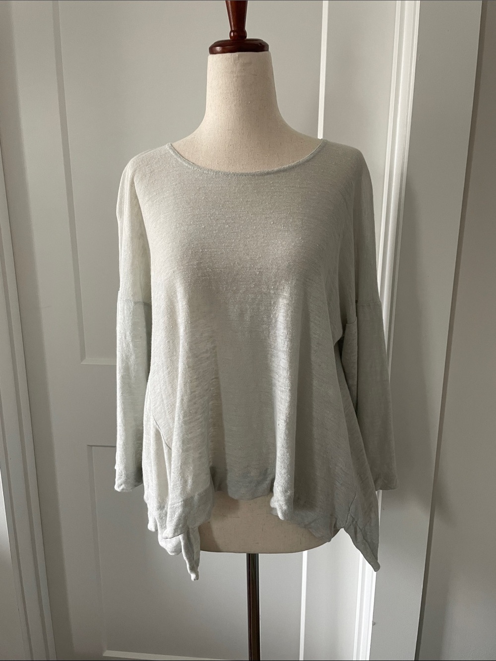 Shirin Guild Pale Sage 3/4,Sleeves Lightweight Knit linen Tunic